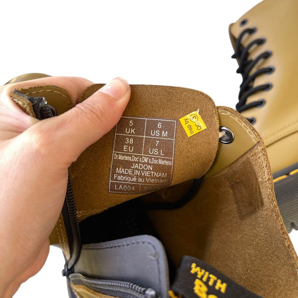 SOLD ✨ Dr. Martens Jadon Platform Boots Olive Green Smooth Leather Women’s 7 NWT - Picture 6 of 7